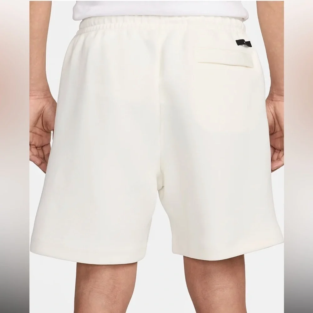 Nike Sportswear Tech Fleece Reimagined Men's 2024 Fleece Shorts L Streetwear Gym
